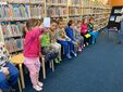 Andílci navštívili knihovnu